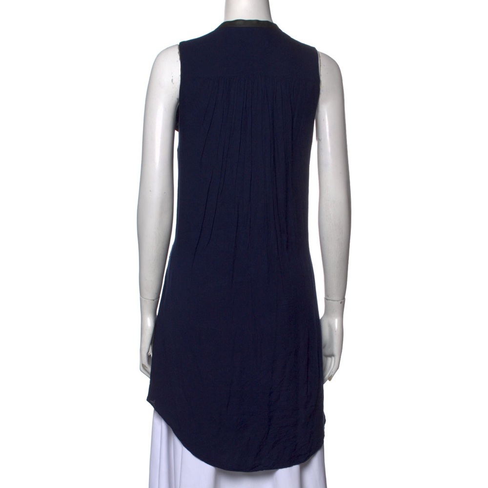 Alice + Olivia Knee Length Dress Lambskin Trim - Picture 2 of 3